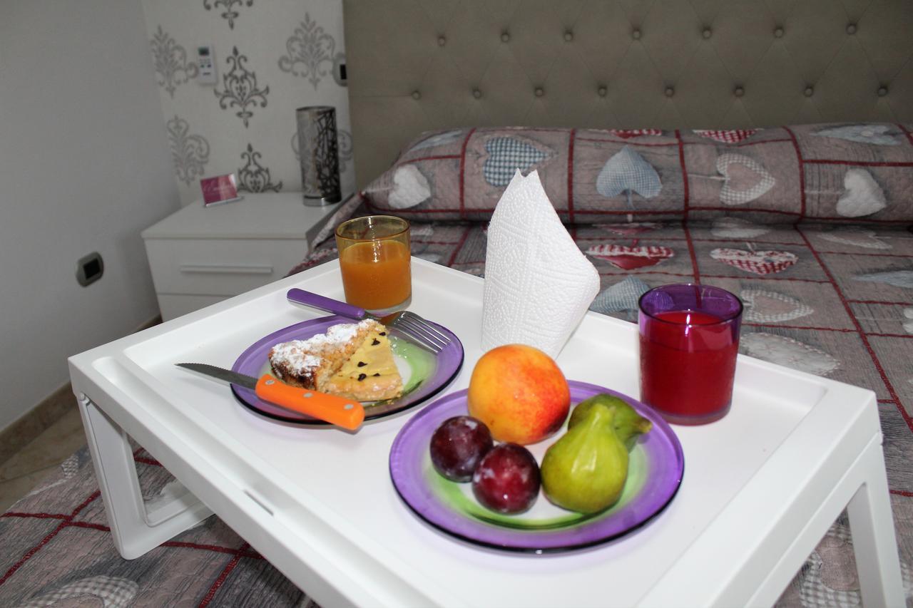 フィウミチーノ Emotions Bed & Breakfast エクステリア 写真